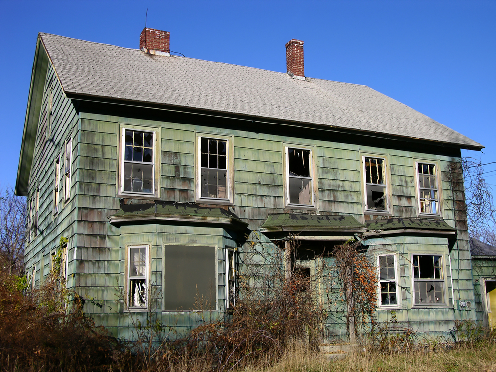 fixer-upper, fix-and-flip, old house
